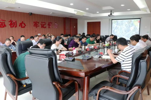 區(qū)領(lǐng)導(dǎo)到海西園開展重大項(xiàng)目建設(shè)協(xié)調(diào)周例會(huì)活動(dòng) 5月5日